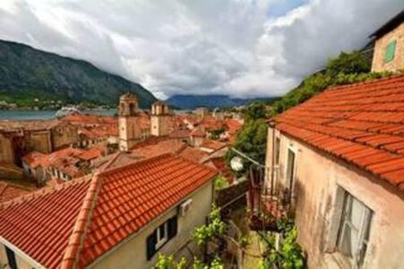 Private - Rooftop Oasis in the Heart of Old Town - Two-Bedroom Apartment - 15