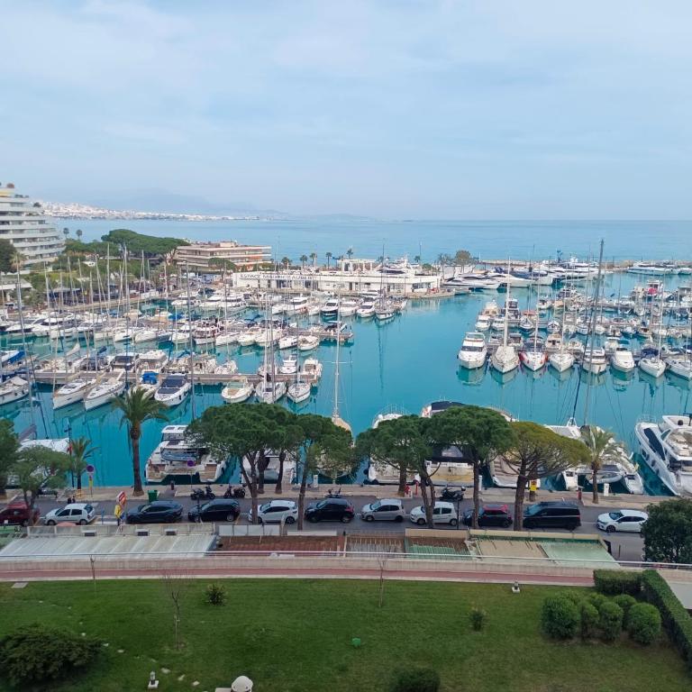 Grand studio vue mer à Marina Baie des Anges - Appartamento con Vista Mare - 2
