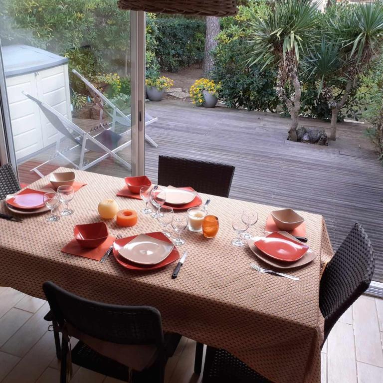 cap houra - Two-Bedroom Apartment - 4