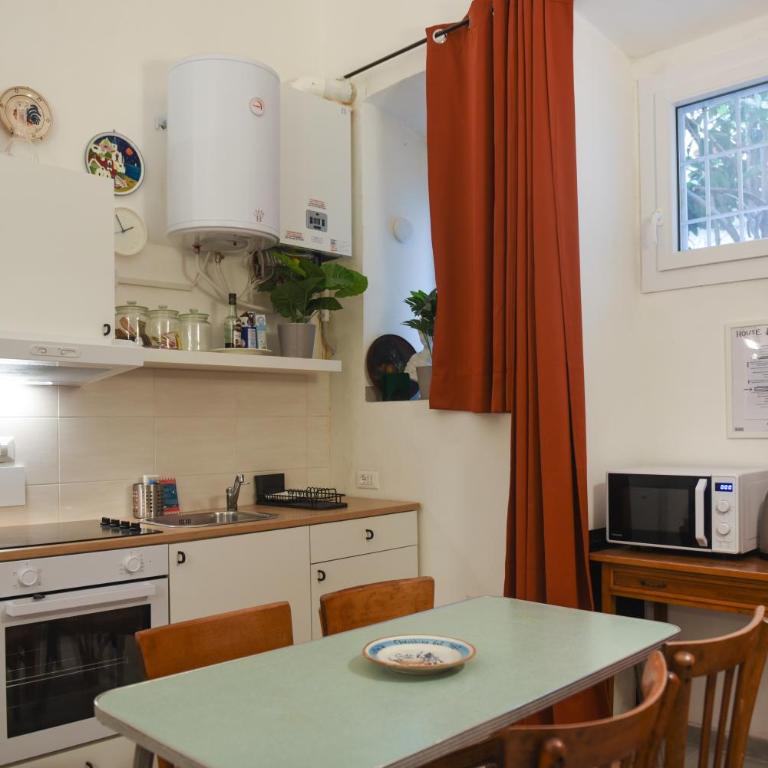 House of Cardinals - Apartment mit 1 Schlafzimmer - 10