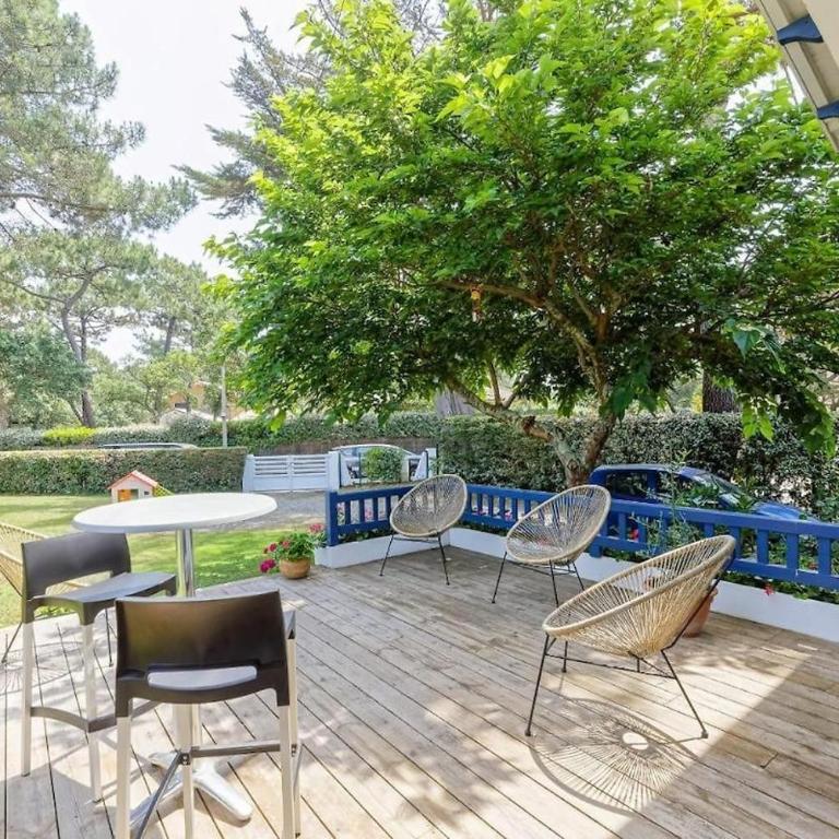 LYS DE NOJALS - Superbe villa familiale entre lac et mer avec jardin - Maison de Vacances - 3