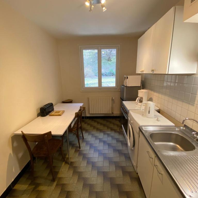 Appartement Lumineux et spacieux pour 5 Personnes au Mont-Dore - Villa Planet 1 - Apartment - 9