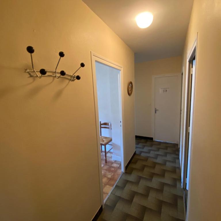 Appartement Lumineux et spacieux pour 5 Personnes au Mont-Dore - Villa Planet 1 - Apartment - 8