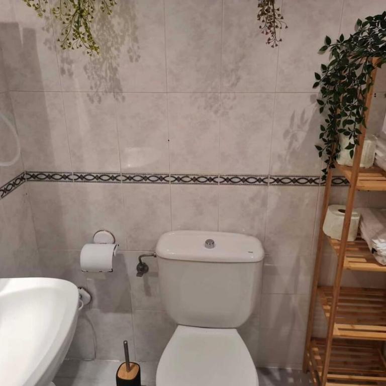 Rey Centro 3 Rooms - Three-Bedroom Apartment - 5