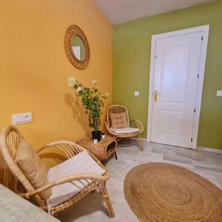 Rey Centro 3 Rooms - Three-Bedroom Apartment - 10