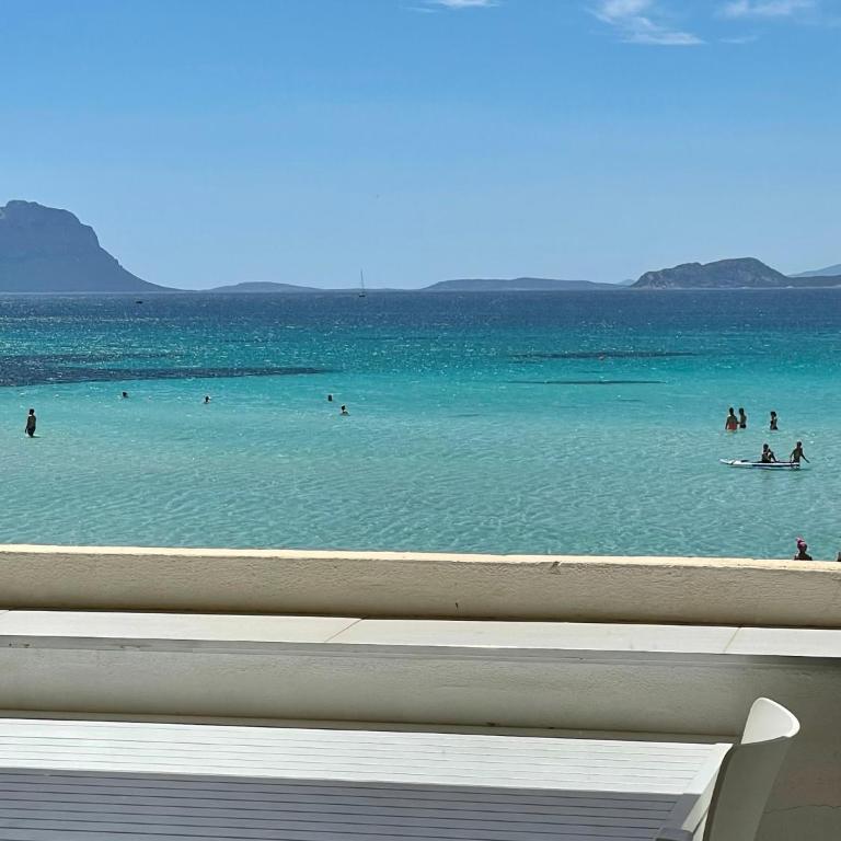 Appartamento delfino azzurro - Appartamento con 2 Camere da Letto, Balcone e Vista mare - 3