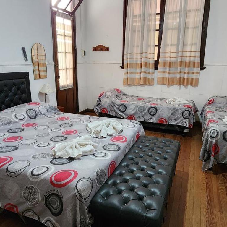 Sayta Hostal - Habitación Cuádruple con baño privado - 5