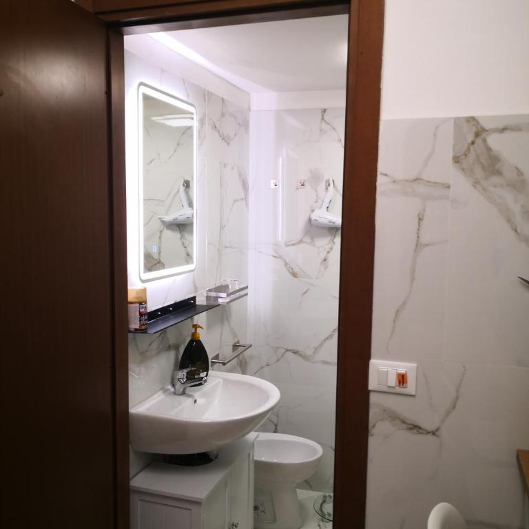 Gallico Savona centro - Appartamento con 1 Camera da Letto - 35