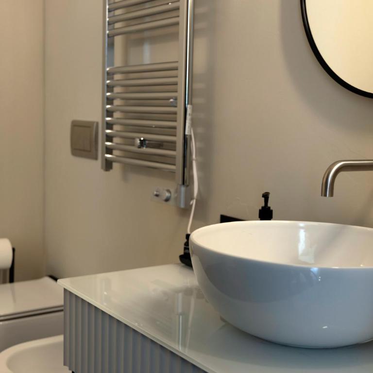 Adaram Suites - Suite Queen con Vasca Idromassaggio - 6