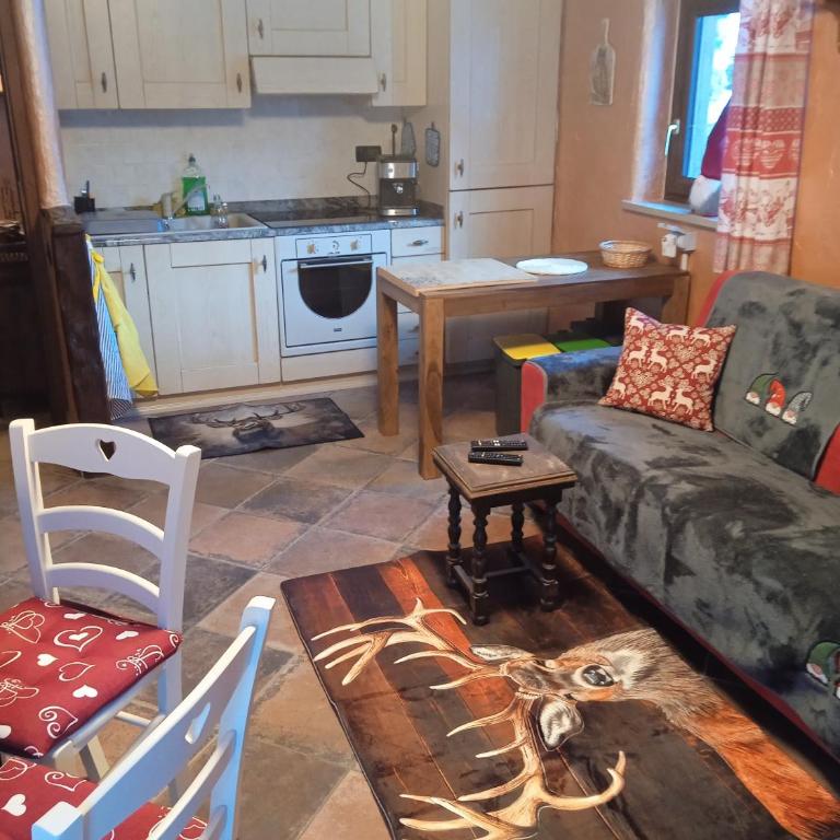 Maison Neige Et Soleil - One-Bedroom Apartment with Balcony and Mountain View - 33