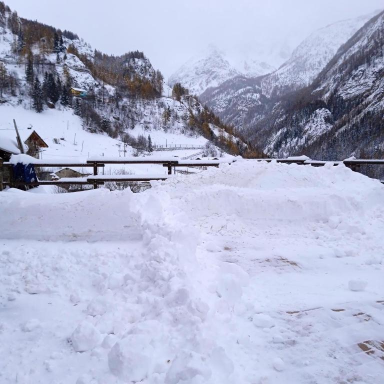 Maison Neige Et Soleil - One-Bedroom Apartment with Balcony and Mountain View - 38
