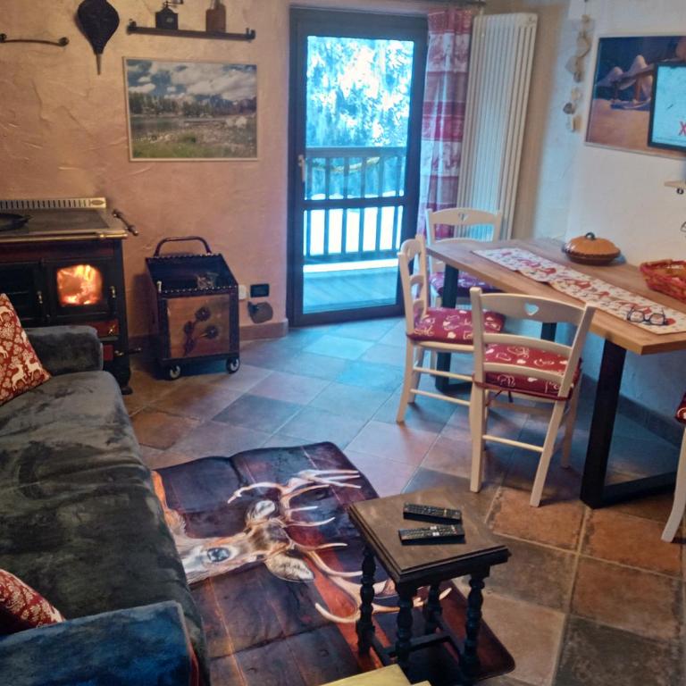 Maison Neige Et Soleil - One-Bedroom Apartment with Balcony and Mountain View - 51