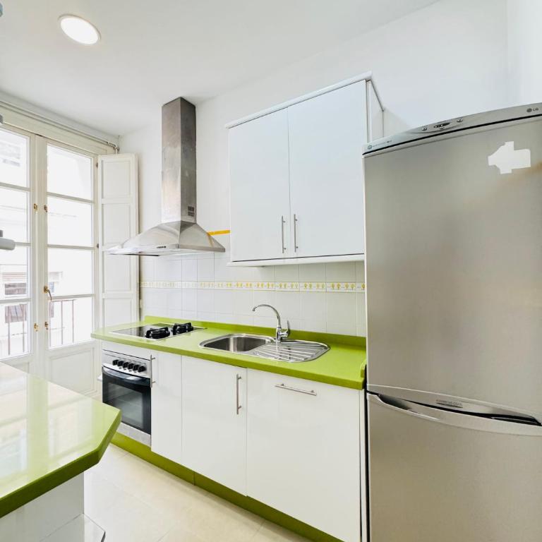 La Casita Gaditana II - Appartamento con 2 Camere da Letto, Balcone e Terrazza - 7