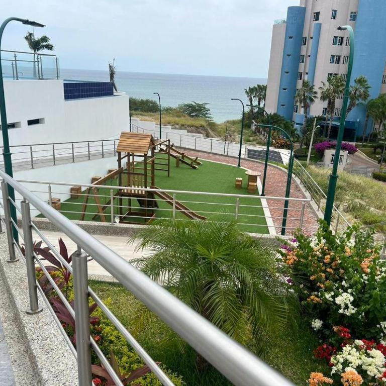 Suite frente al mar Edificio RivadiMare - Suite con vistas al mar - Cama extragrande - 13