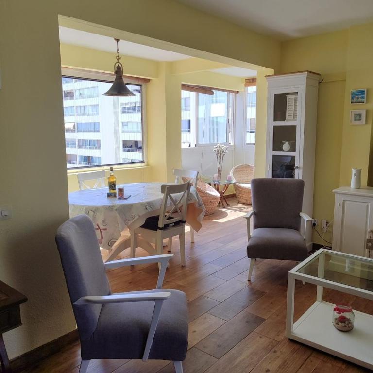 apartamento President - Two-Bedroom Apartment with Sea View - 2