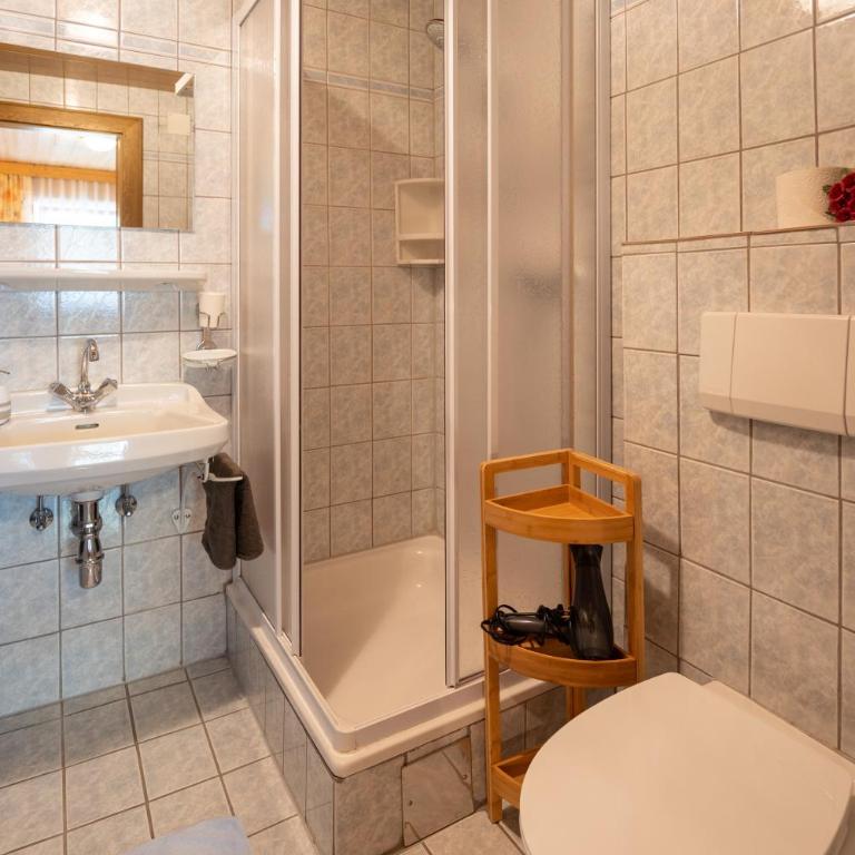 Haus Waldrast - Doppelzimmer - 8