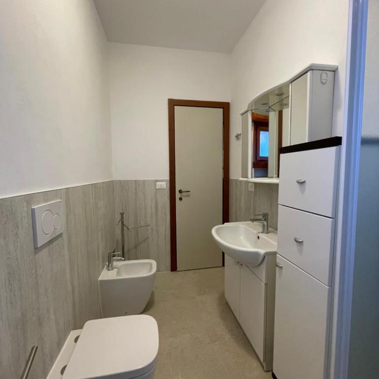 Nico's Apartment - One-Bedroom Apartment - 5