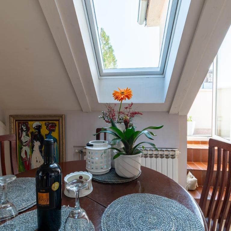 KLARA VRACAR 90 m2, dve i po spavace sobe - Two-Bedroom Apartment - 23