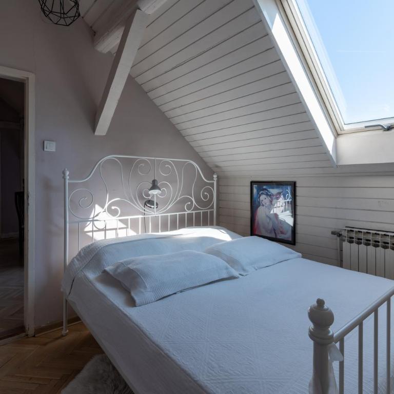 KLARA VRACAR 90 m2, dve i po spavace sobe - Two-Bedroom Apartment - 31