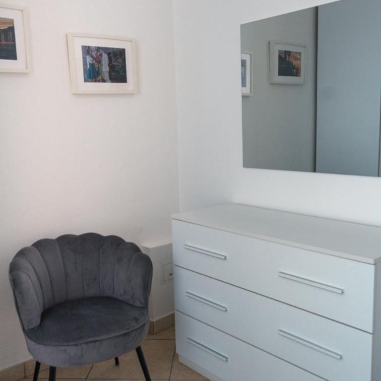 Paradiso sul mare - Appartamento con 2 Camere da Letto e Balcone - 20
