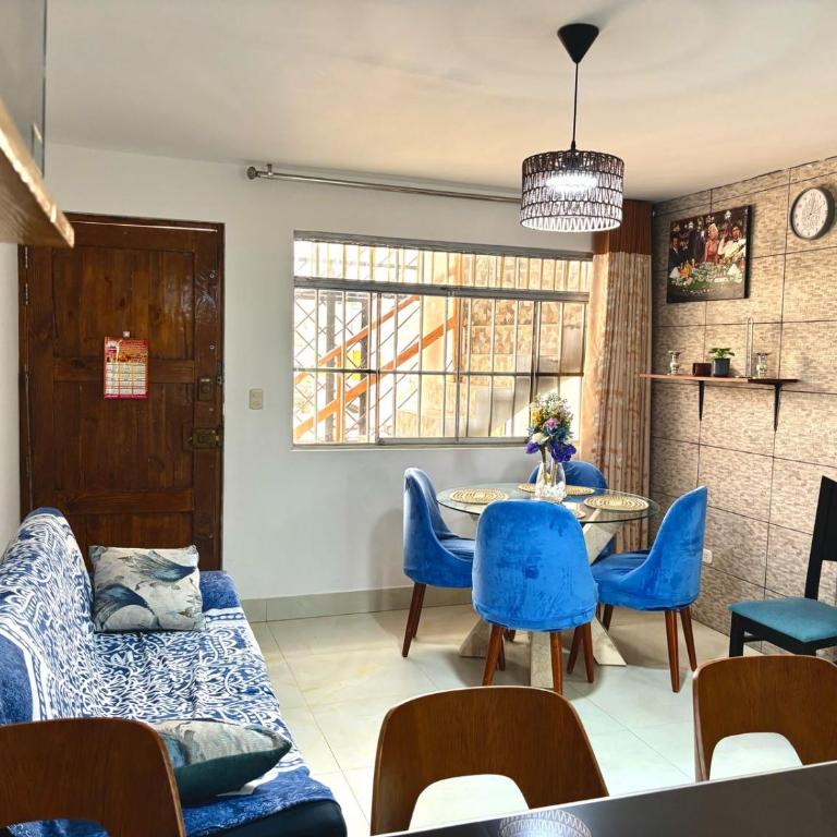 Comfortable House - Three-Bedroom House - 39
