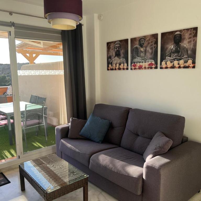 ESTEPONA - WEST CASARES PENTHOUSE 2 slpk PANORAMISCH ZEE EN BERGZICHT - Apartamento de 2 dormitorios con balcón y vistas al mar - 14