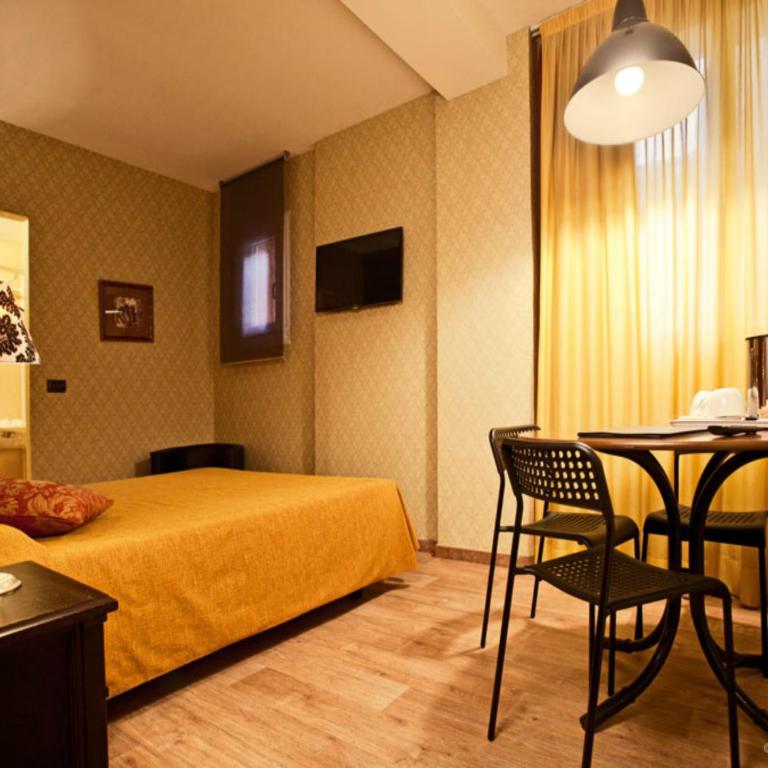 Hotel Il Guercino - Camera Superior Matrimoniale/Doppia con Letti Singoli - 12