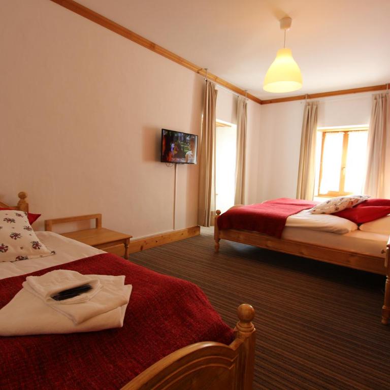Hôtel de Ville - Dreibettzimmer - 1