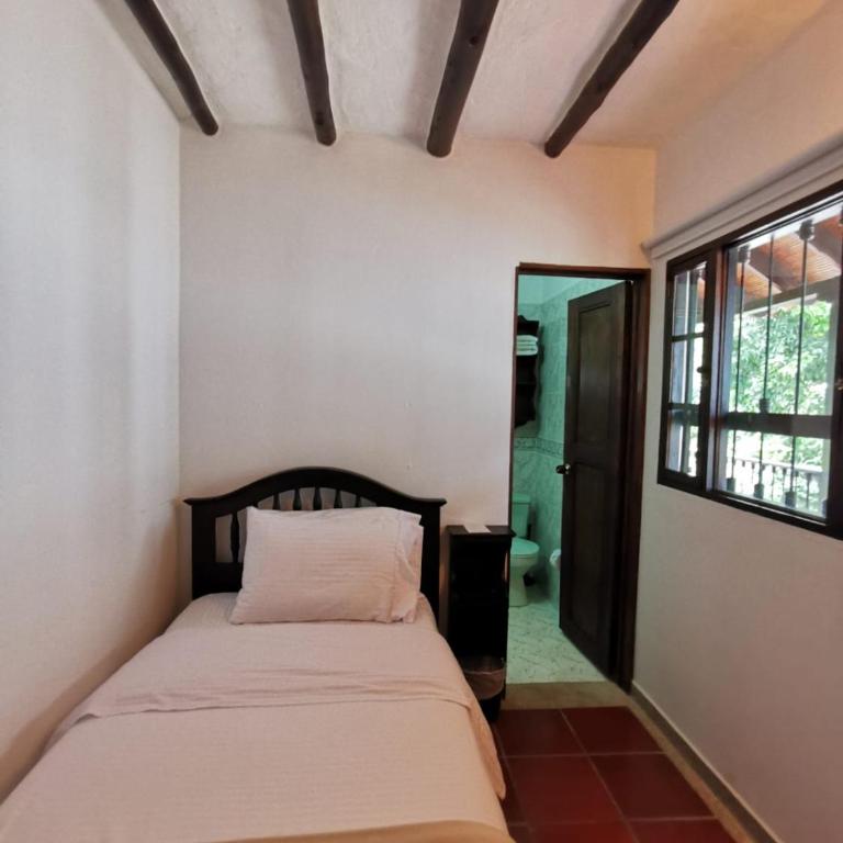 Acaima Café Lodge - Habitación Individual Pequeña - 1