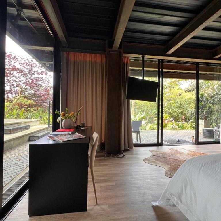 1 Relax, luxury room, everything you need - Two-Bedroom Apartment - 56