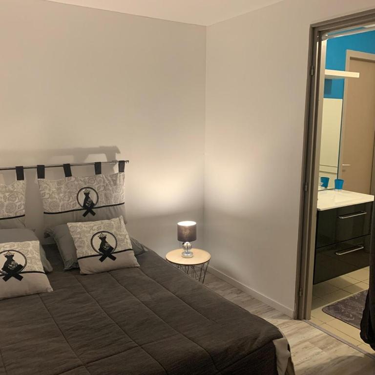 Maison Princesse - Two-Bedroom House - 19