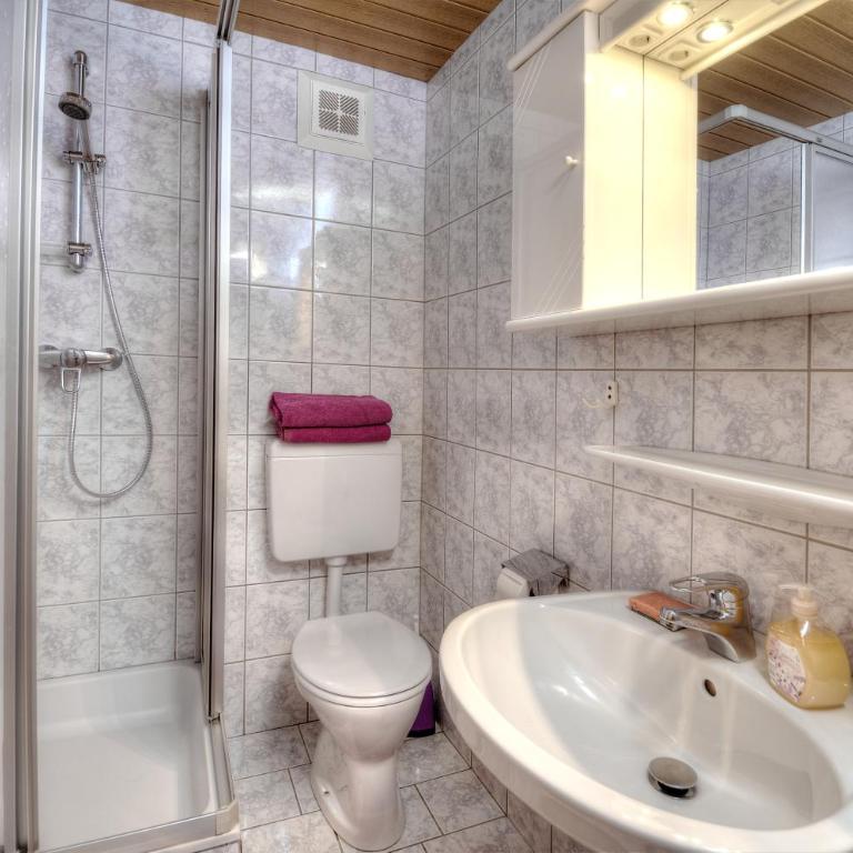 Haus Brandner - Vierbettzimmer - 7