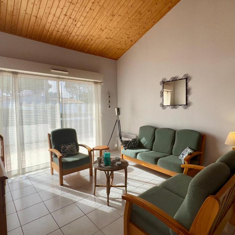 Maison spacieuse à 300m de la plage, terrasse, garage - FR-1-323-378 - Maison de Vacances - 18