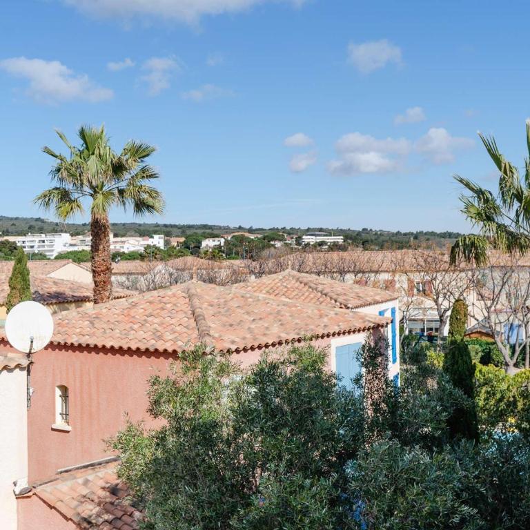 Appartement T3 avec Ascenseur et Parking à Narbonne - FR-1-409-279 - Apartment - 13