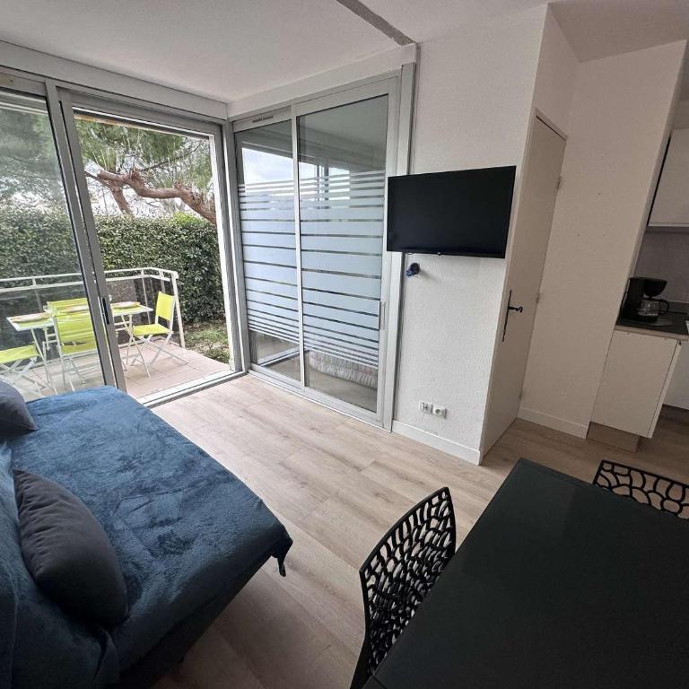 Appartement 2 Pièces Climatisé avec Garage - Grau-du-Roi - FR-1-731-131 - Apartment - 11