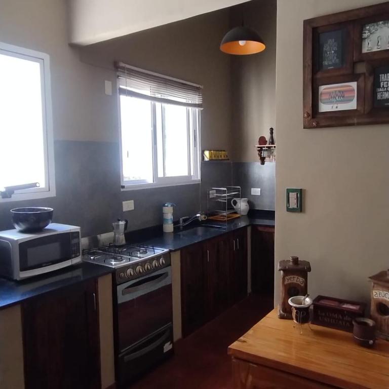 Casa amplia y luminosa con gran terraza y parrilla - Apartamento de 2 dormitorios - 6