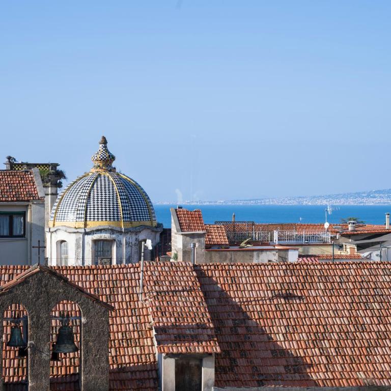 Casa Dafne Sorrento historical center wonderful rooftop - Two-Bedroom House - 18