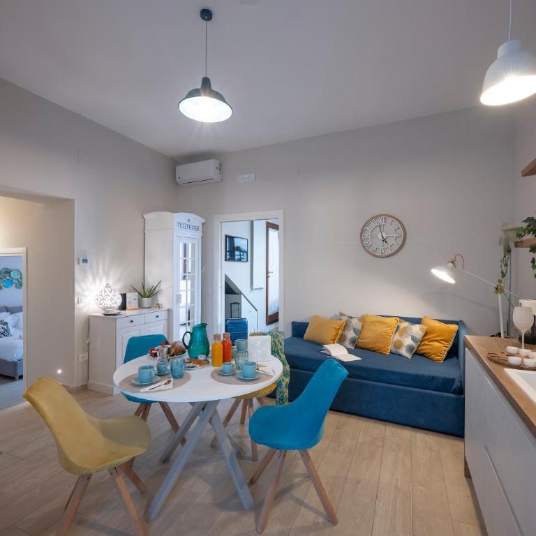 Casa Dafne Sorrento historical center wonderful rooftop - Two-Bedroom House - 9