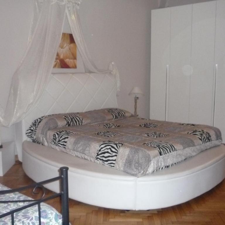 Lori's Inn - Appartement 1 Chambre - Vue sur Jardin - 11