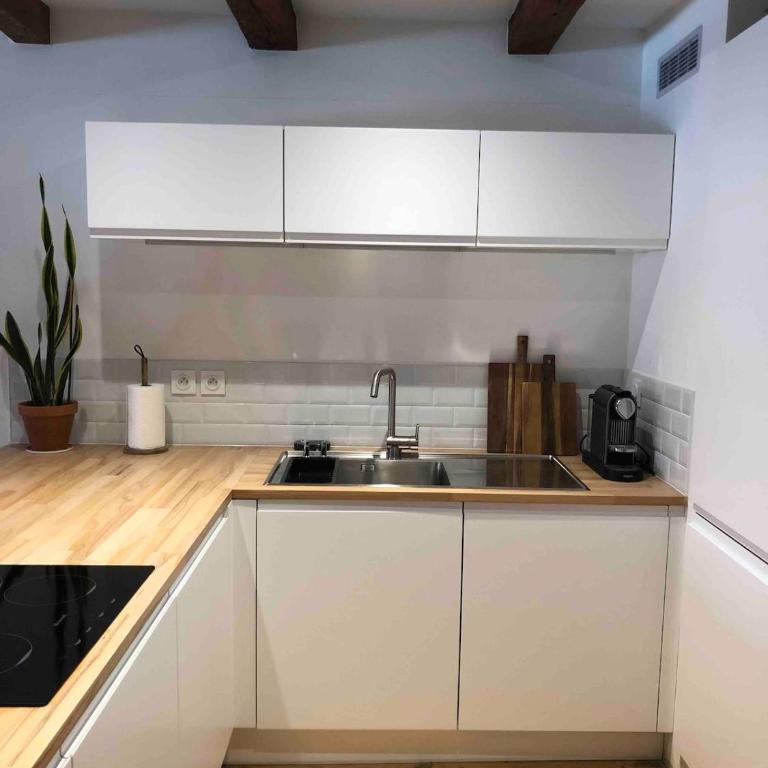 Exceptional location between lake and pedestrian street - Appartamento con 1 Camera da Letto - 17