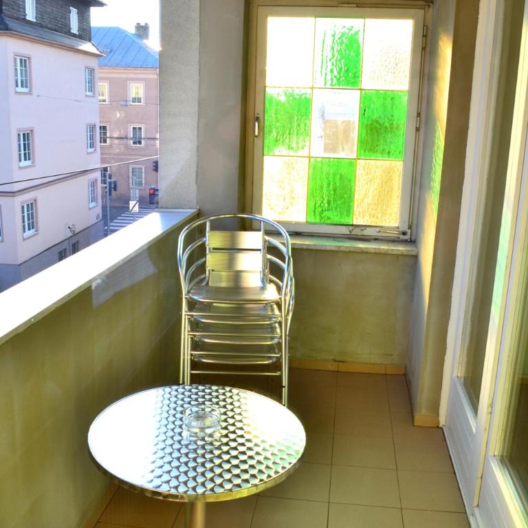 Easyapartments Riverside - Apartment mit 3 Schlafzimmern - 2. Etage - 38