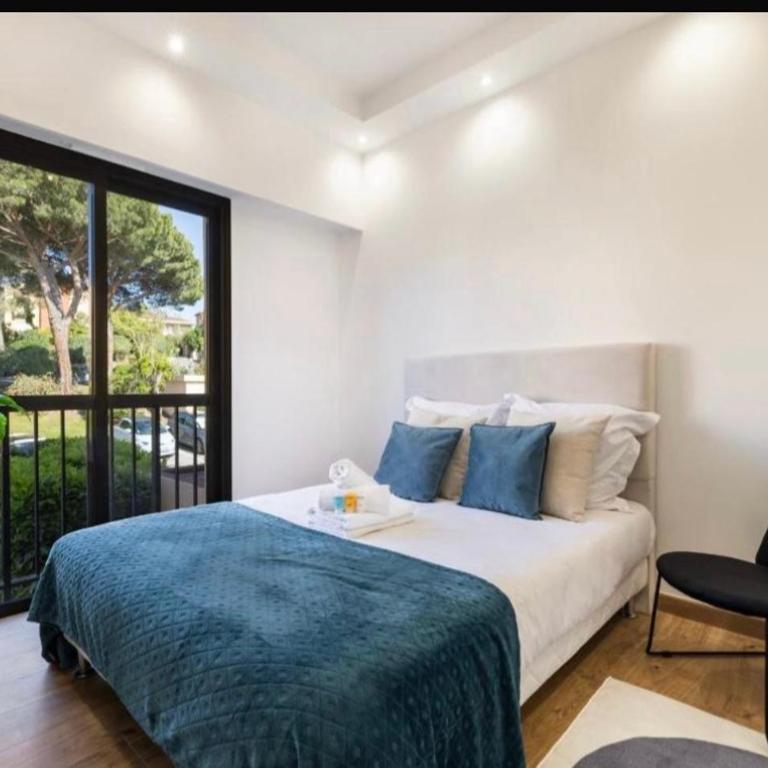 Appartement haut standing - Luxury apartment - Cannes- Croisette- Centre ville- Vue Tennis -Vue Piscine -Parking privé - Terrasse- Plage - Apartment mit Poolblick - 1