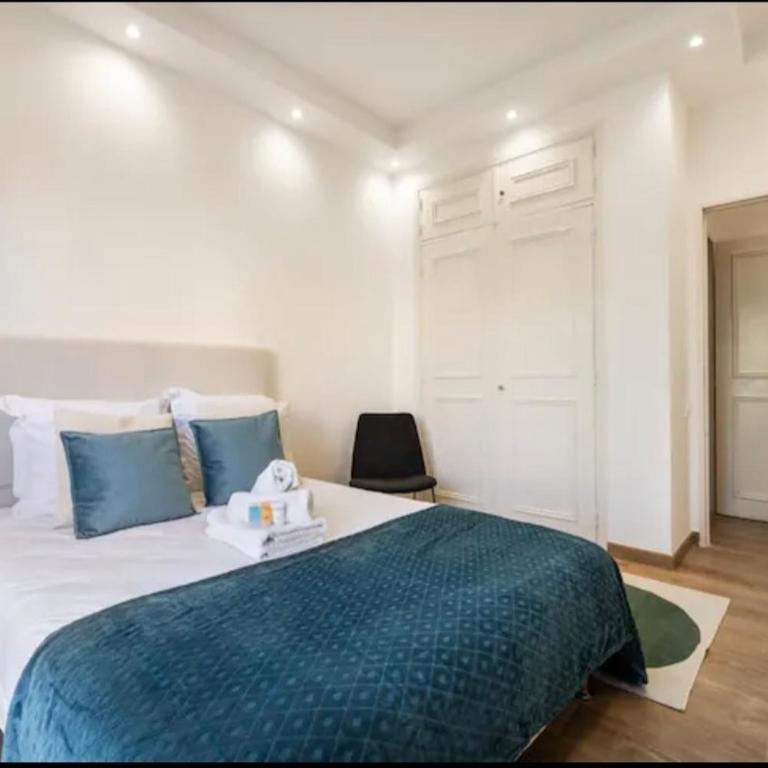 Appartement haut standing - Luxury apartment - Cannes- Croisette- Centre ville- Vue Tennis -Vue Piscine -Parking privé - Terrasse- Plage - Apartment mit Poolblick - 10