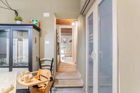 Central, Family-Friendly, Washing Machine, 200m to Aquarium and Metro, 300 Mbps Internet - Appartamento con 1 Camera da Letto - 14