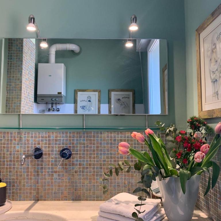 Suite Mela - Two-Bedroom Apartment - 29