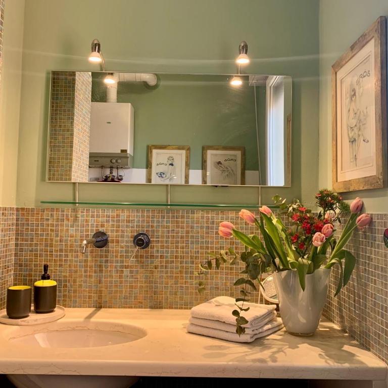 Suite Mela - Two-Bedroom Apartment - 23
