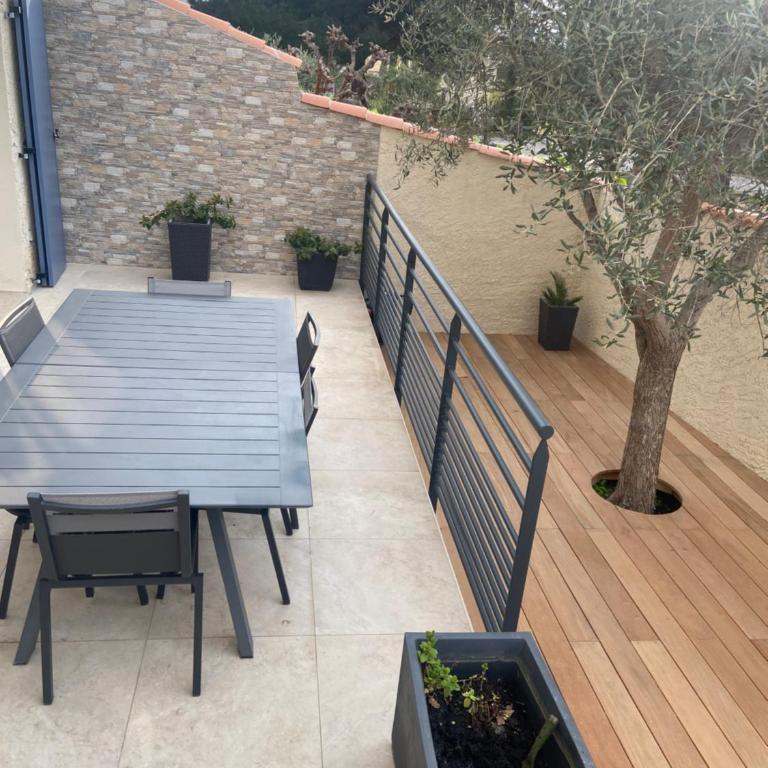 Maison la Londe - Three-Bedroom House - 54