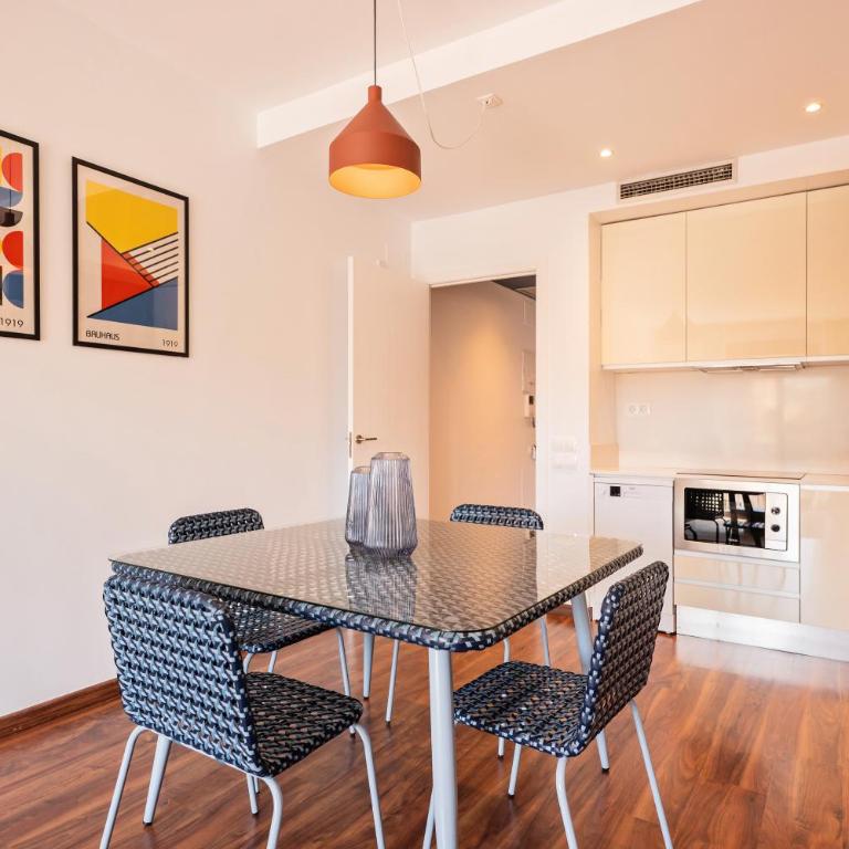 Sweett - Casa Bailen - Two-Bedroom Apartment - 6