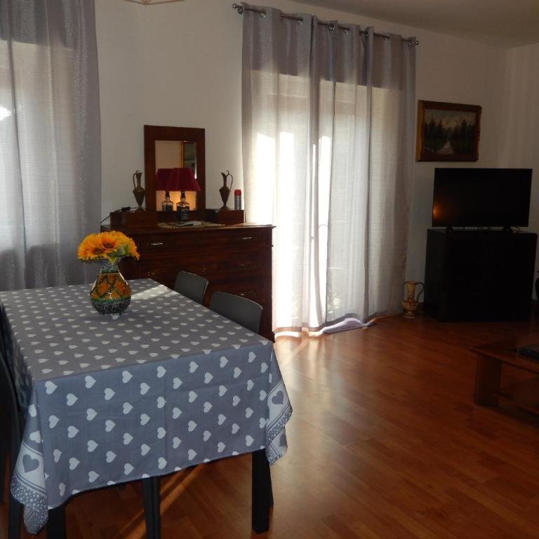 APPARTAMENTO HEIDI IN CENTRO STORICO - Appartamento con 1 Camera da Letto - 35