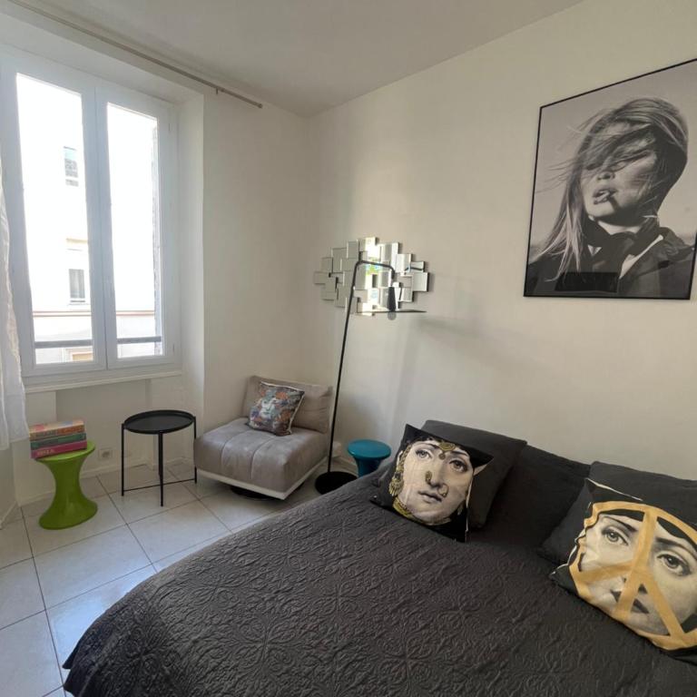 Studio au cœur de Cannes - Apartamento de 1 dormitorio - 3